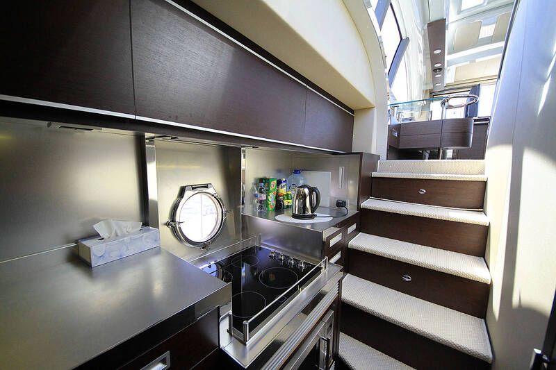 Kitchen Azimut 68S - 2008
