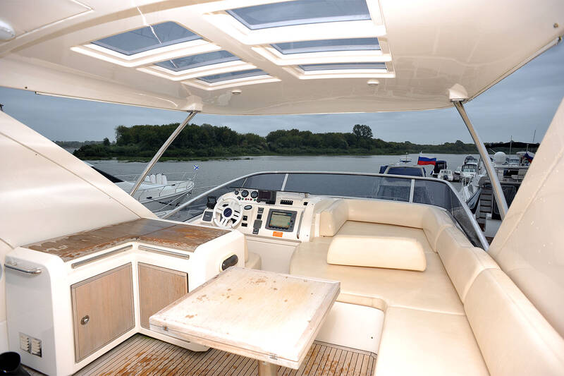 Flybridge