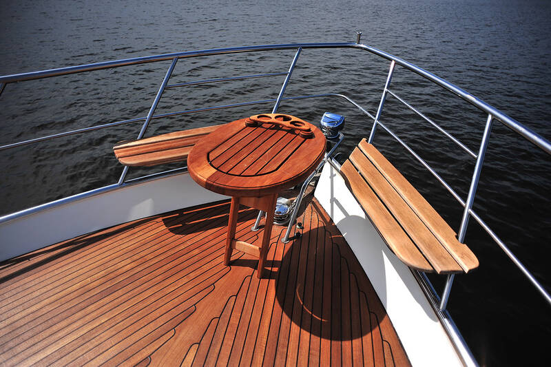 The table in the bow