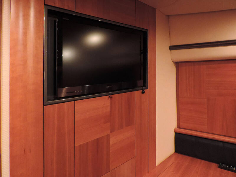 Aft owner's cabin