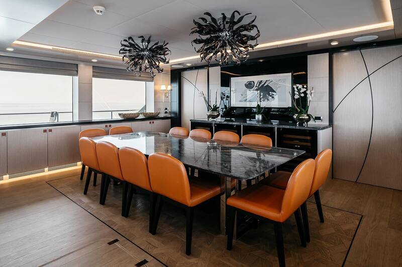 Saloon dining