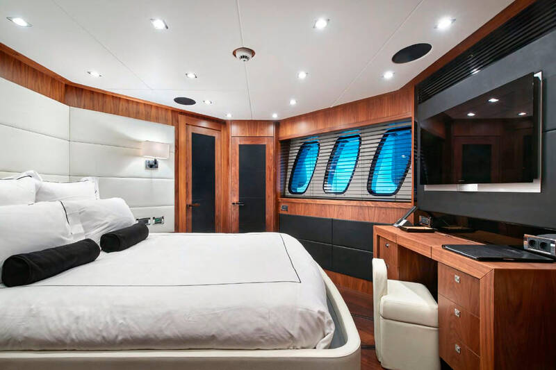 Guest cabin