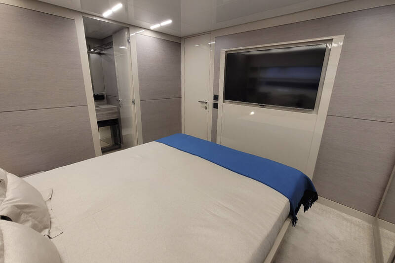VIP cabin