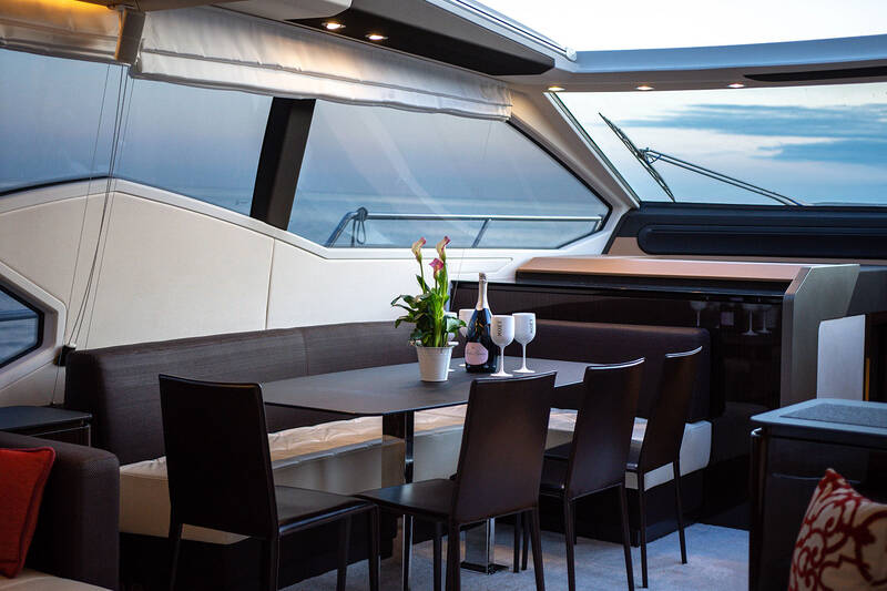 Dinette in salon