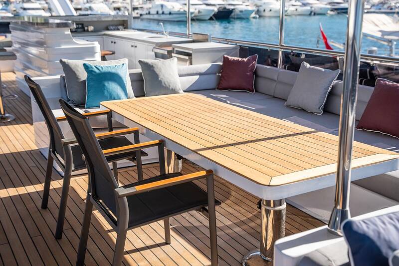 Deck lounge area
