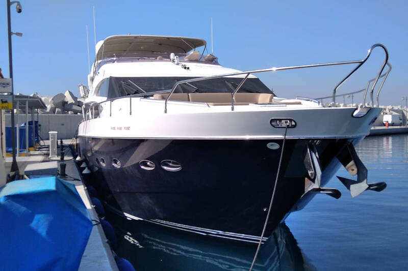 Exterior Princess 85 2010 M/Y ANGELINA