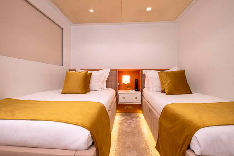 Twin cabin
