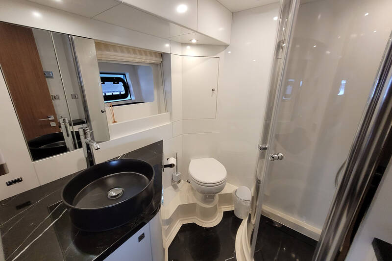 VIP bathroom