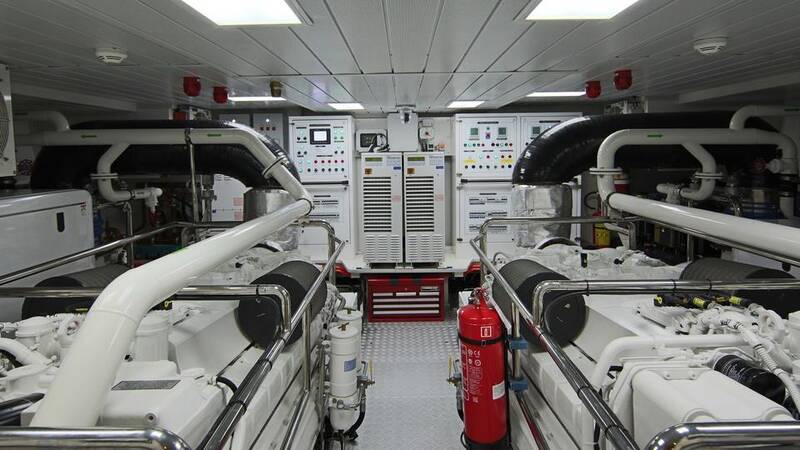 Engine compartment