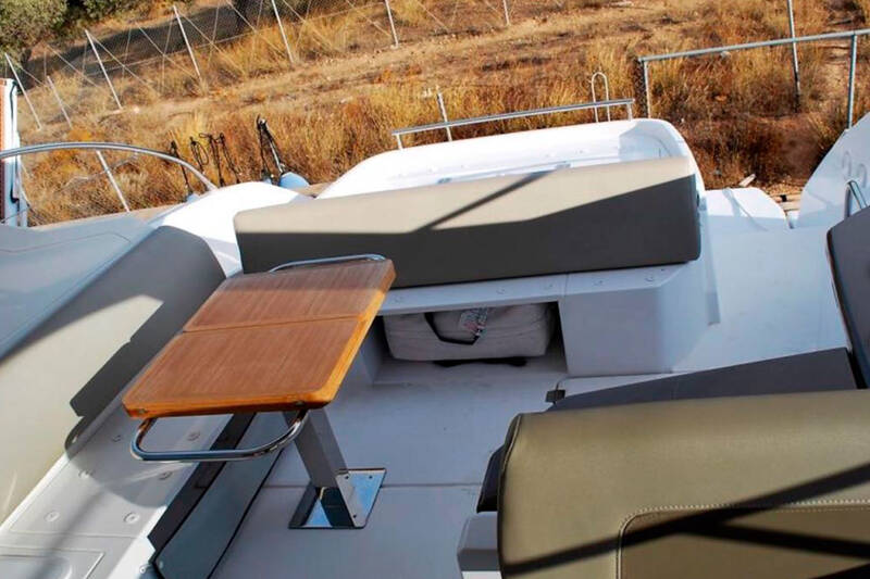 Dining area in cockpit