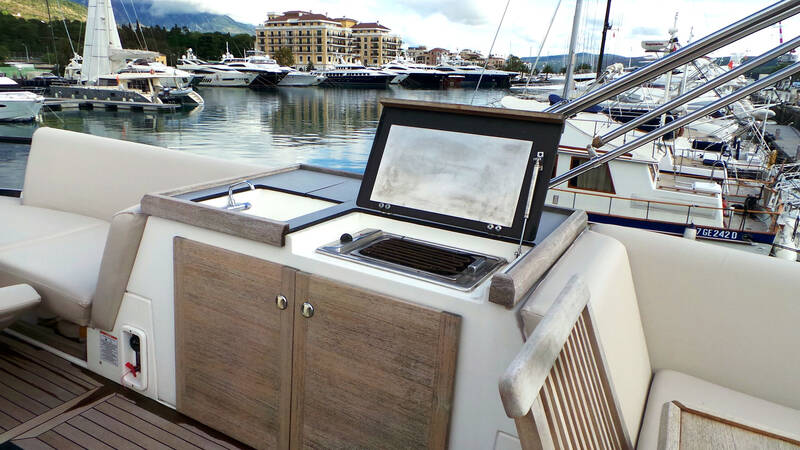 Flybridge