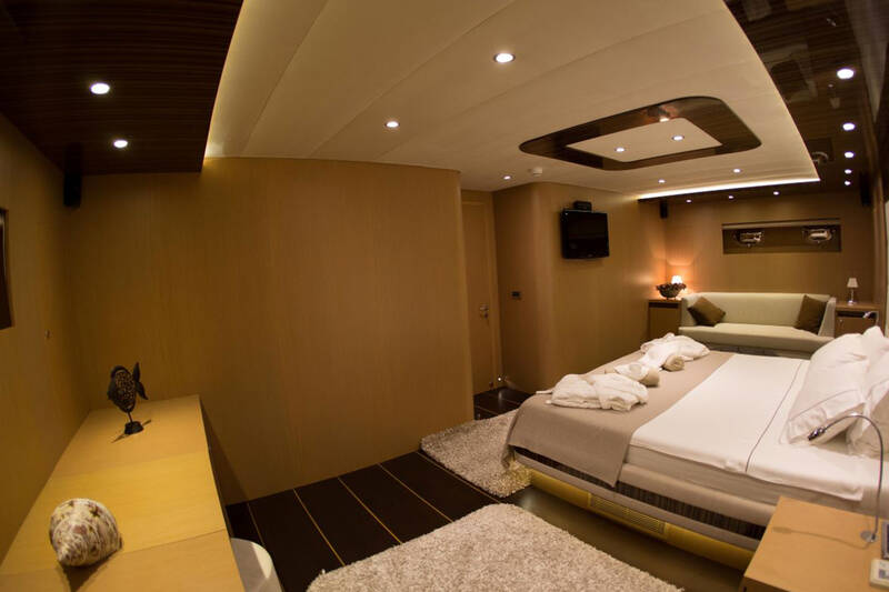 VIP cabin
