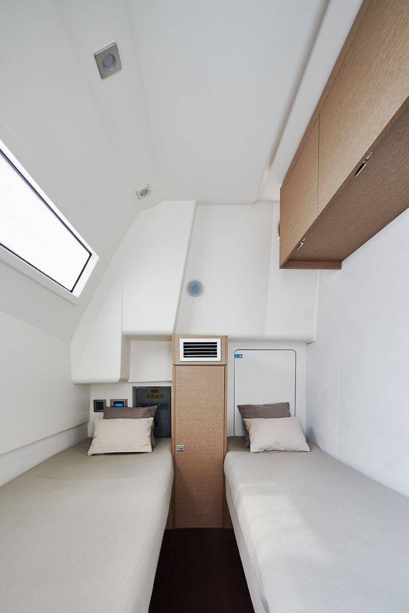 Crew cabin