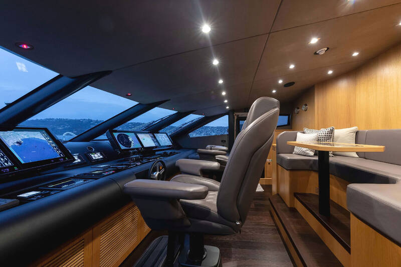 Wheelhouse on upper deck