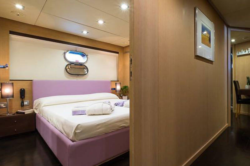 VIP cabin