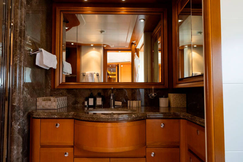 Master cabin bathroom