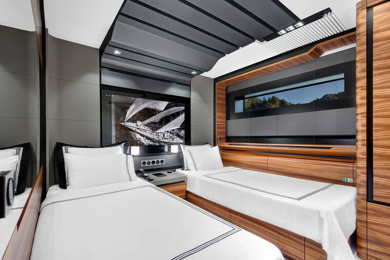 Twin cabin