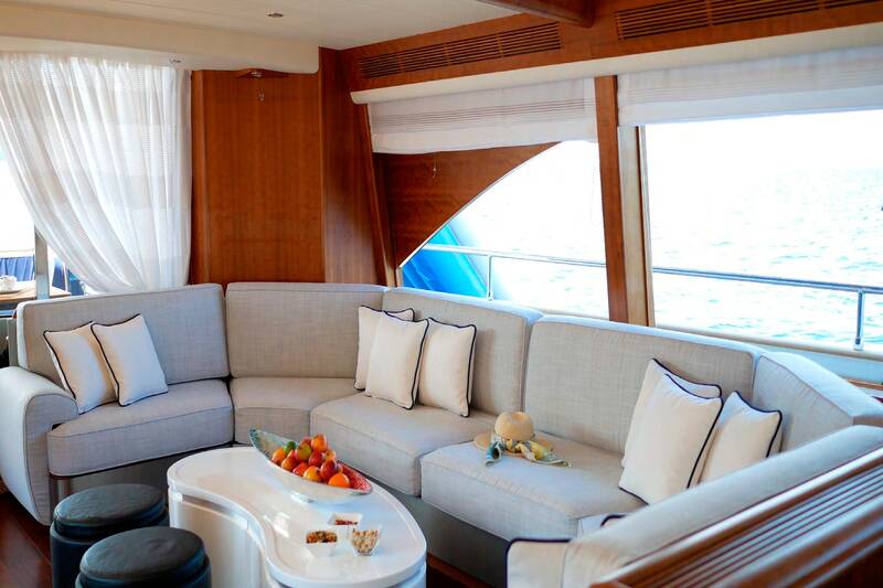 Salon M/Y LADY AMANDA