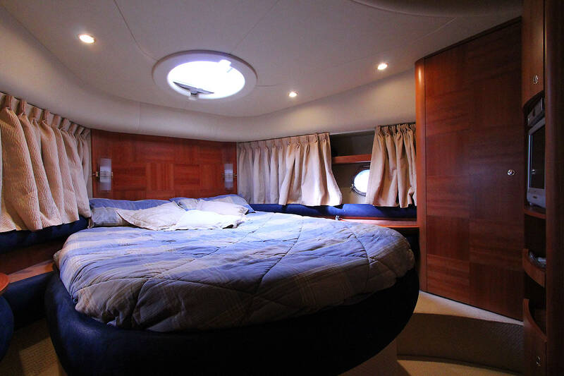 Bow (VIP) cabin