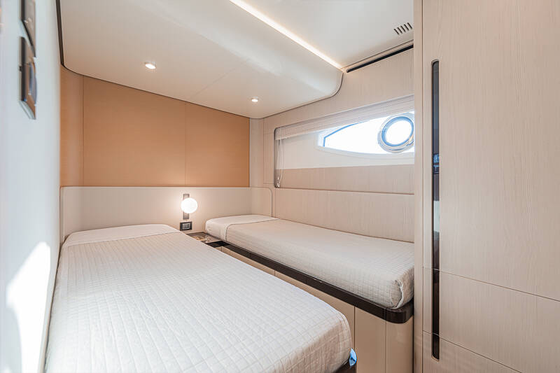 Guest cabin on port side
