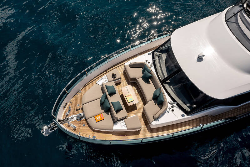 Lounge area on bow