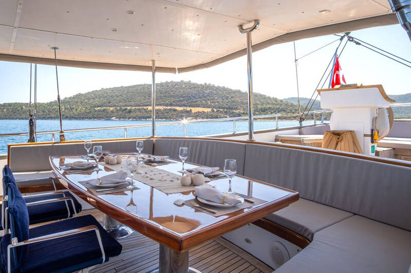 Aft deck