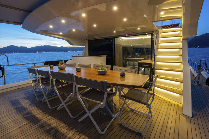 Dining area on deck