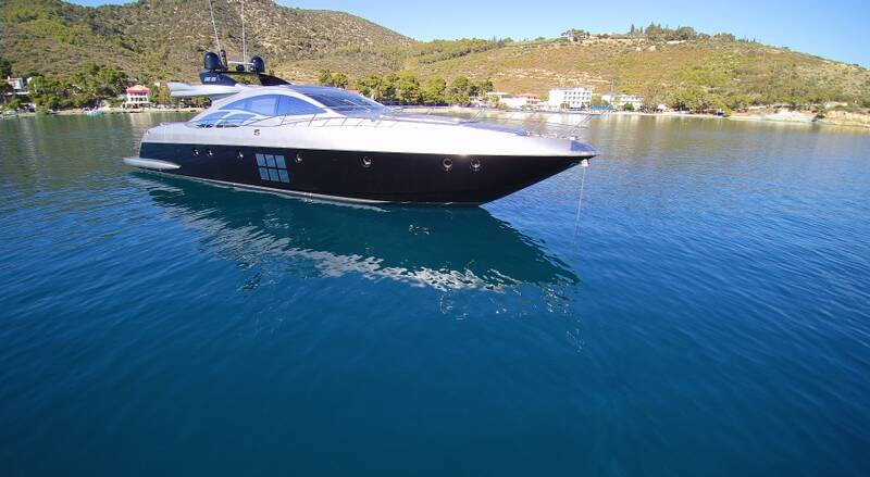 Exterior Azimut 86S