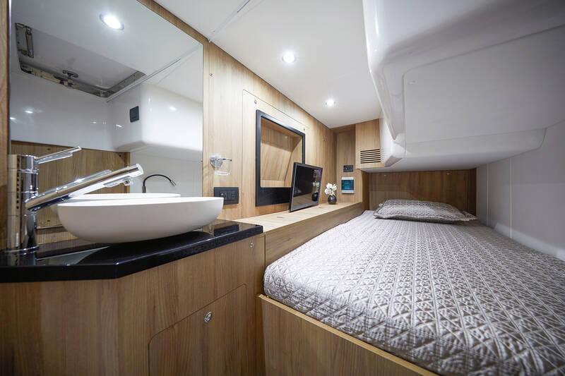 Crew cabin