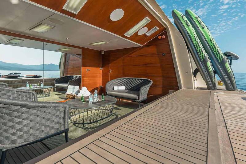 Beach club