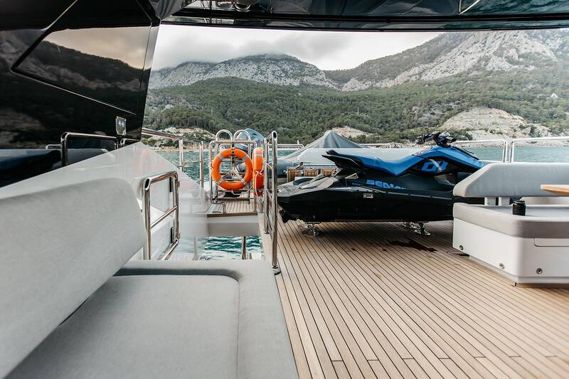 Sundeck