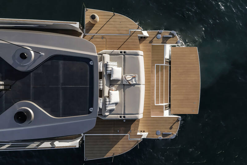 Fun island on cockpit