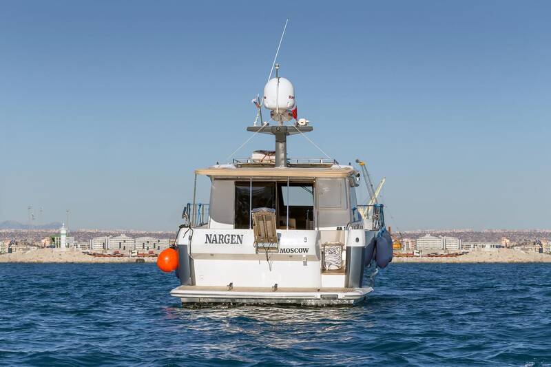 Exterior Azimut Magellano 43 HT