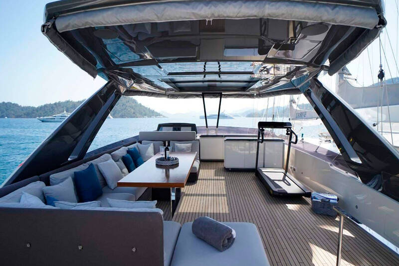 Flybridge