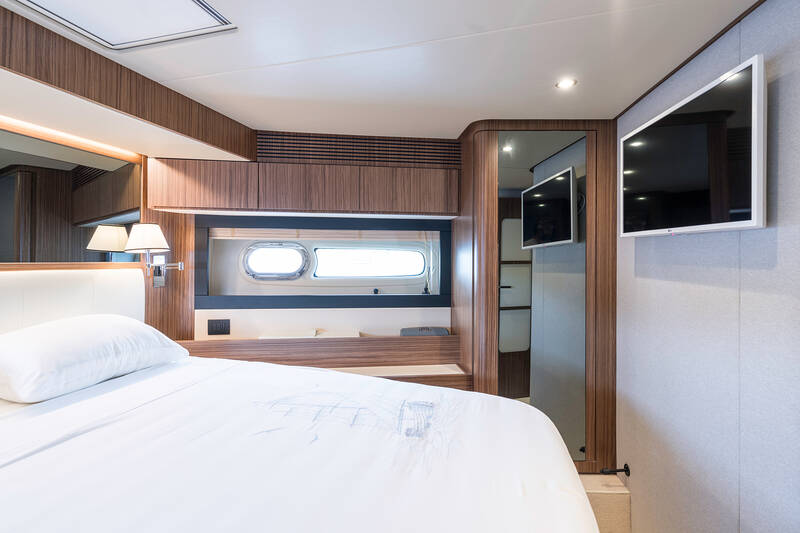 VIP cabin
