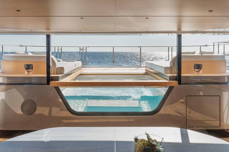 Mezzanine deck pool area