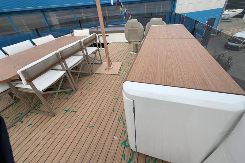 Flybridge
