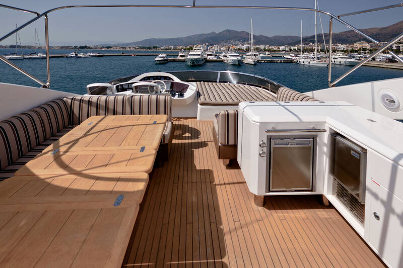 Flybridge