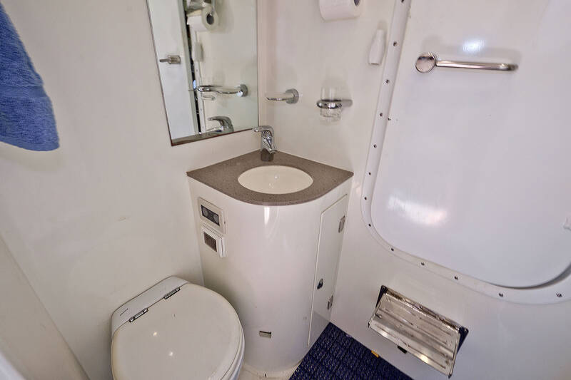 Crew cabin