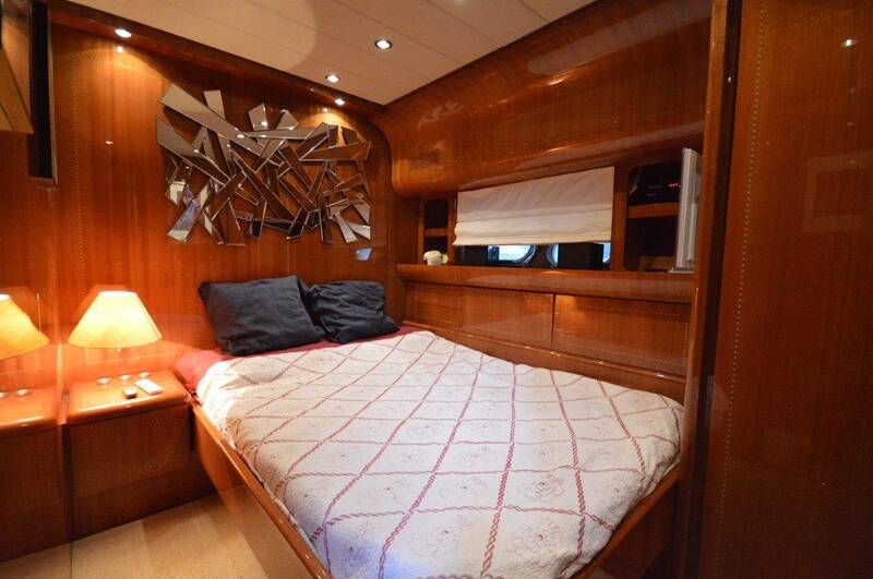 Guest cabin