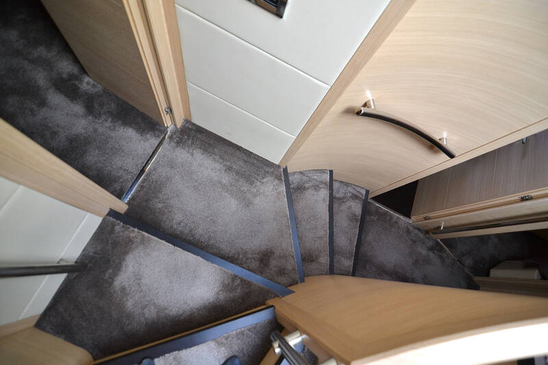 Steps to lower deck