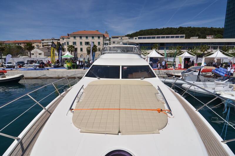 Sunbed on bow deck