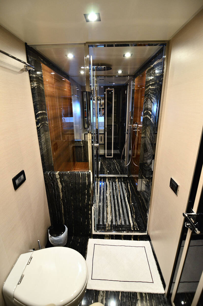 Owner's bathroom