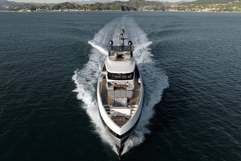 Exterior GRANDE 36 METRI