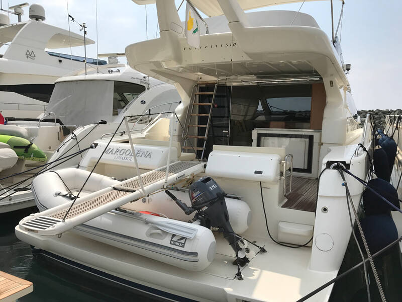 Exterior Ferretti 510