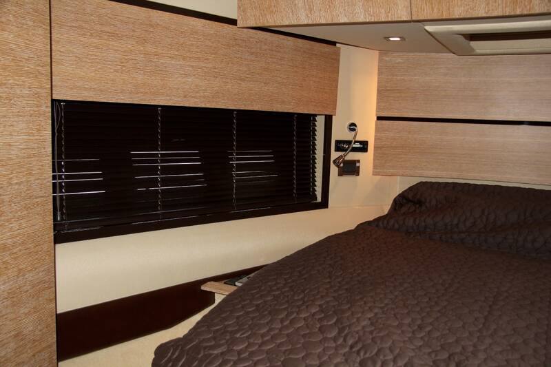 Bow cabin