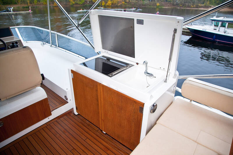 Flybridge