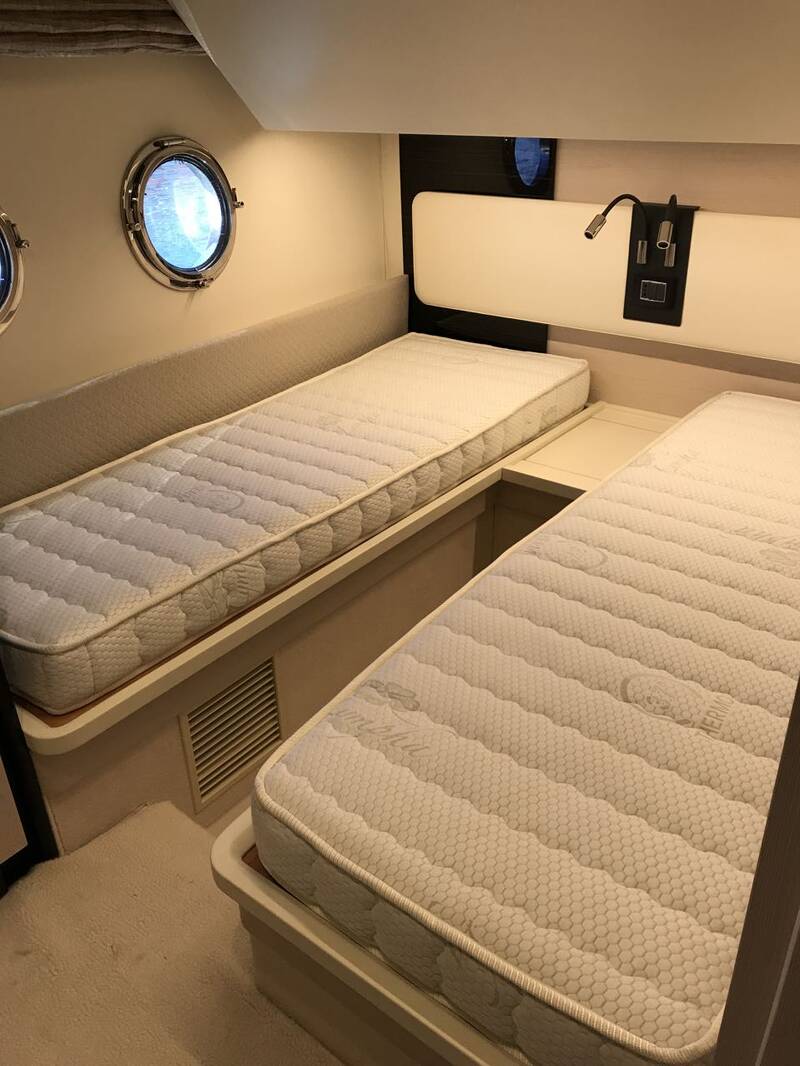 Azimut 66 2017