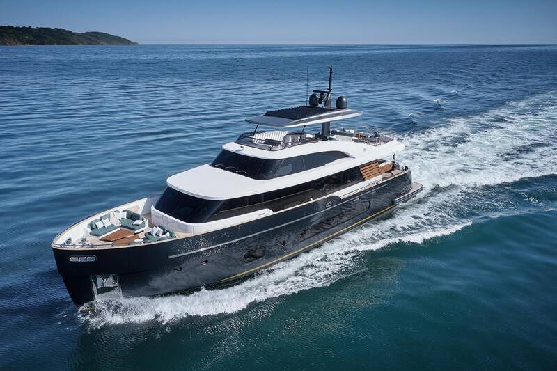 Exterior Magellano 25 METRI