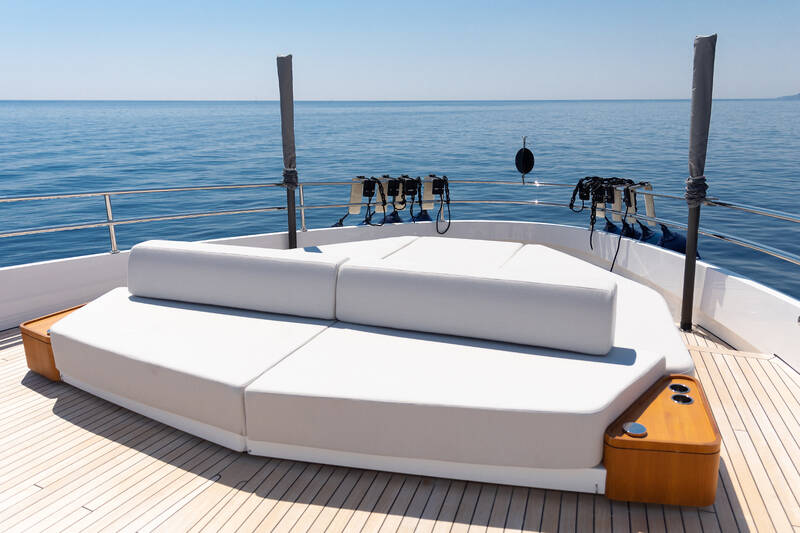 Lounge area on bow